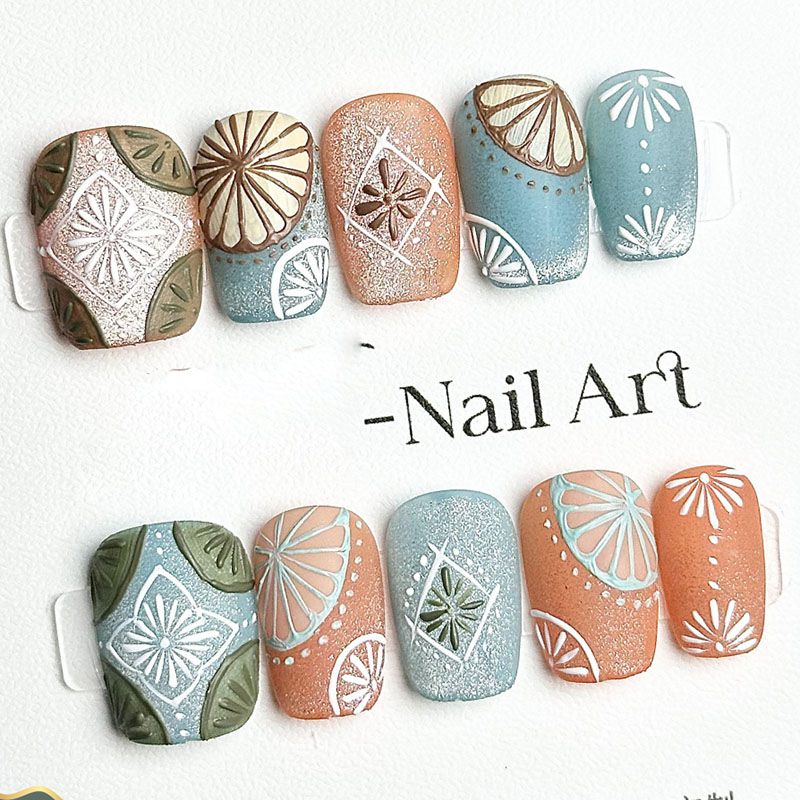 Bohemian Ethnic Flower Short Coffin Nail