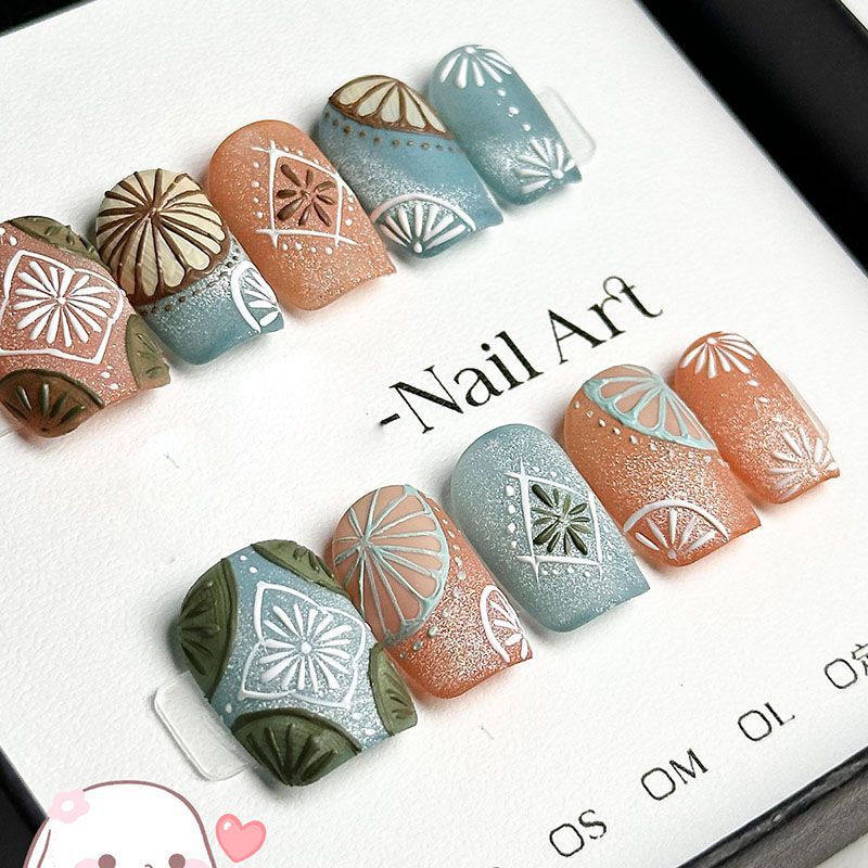 Bohemian Ethnic Flower Short Coffin Nail