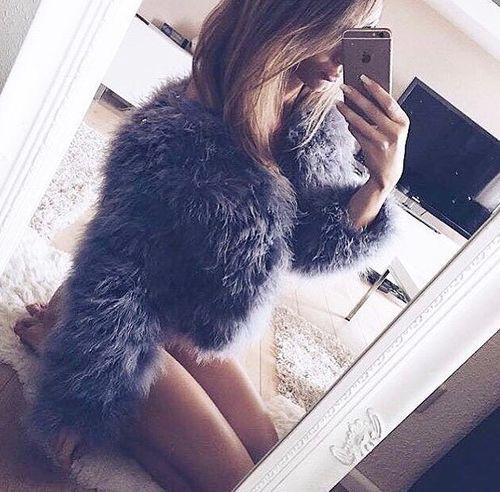 Classy Womens Furry Genuine Ostrich Feather Fur Coats Online on sale - SOUISEE