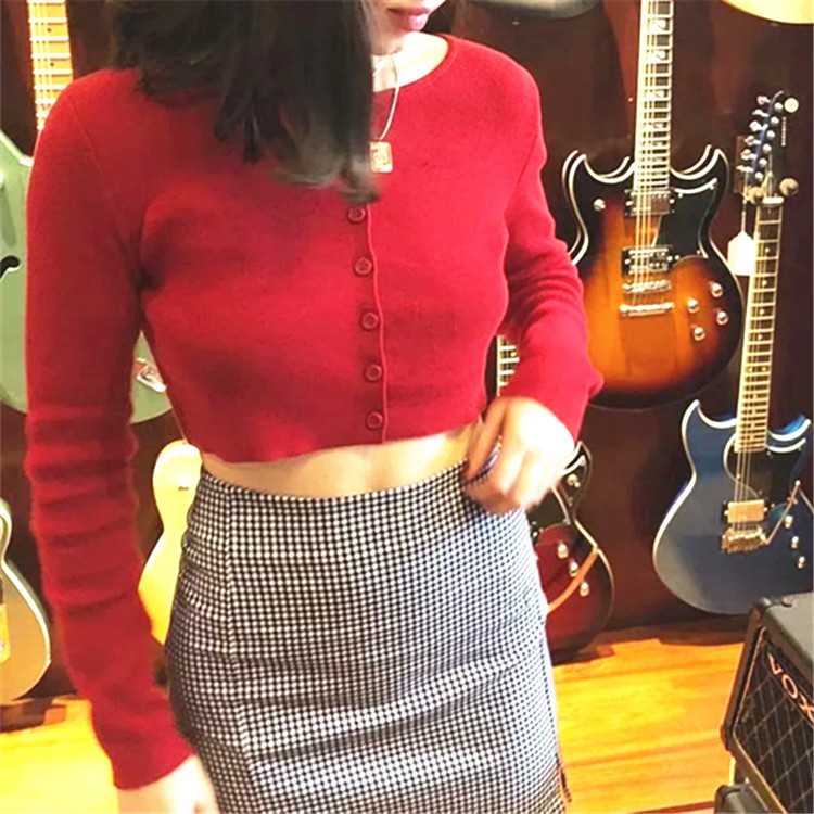 Long Sleeve Button Down Crop Top Knit Shirt For 90s on sale - SOUISEE